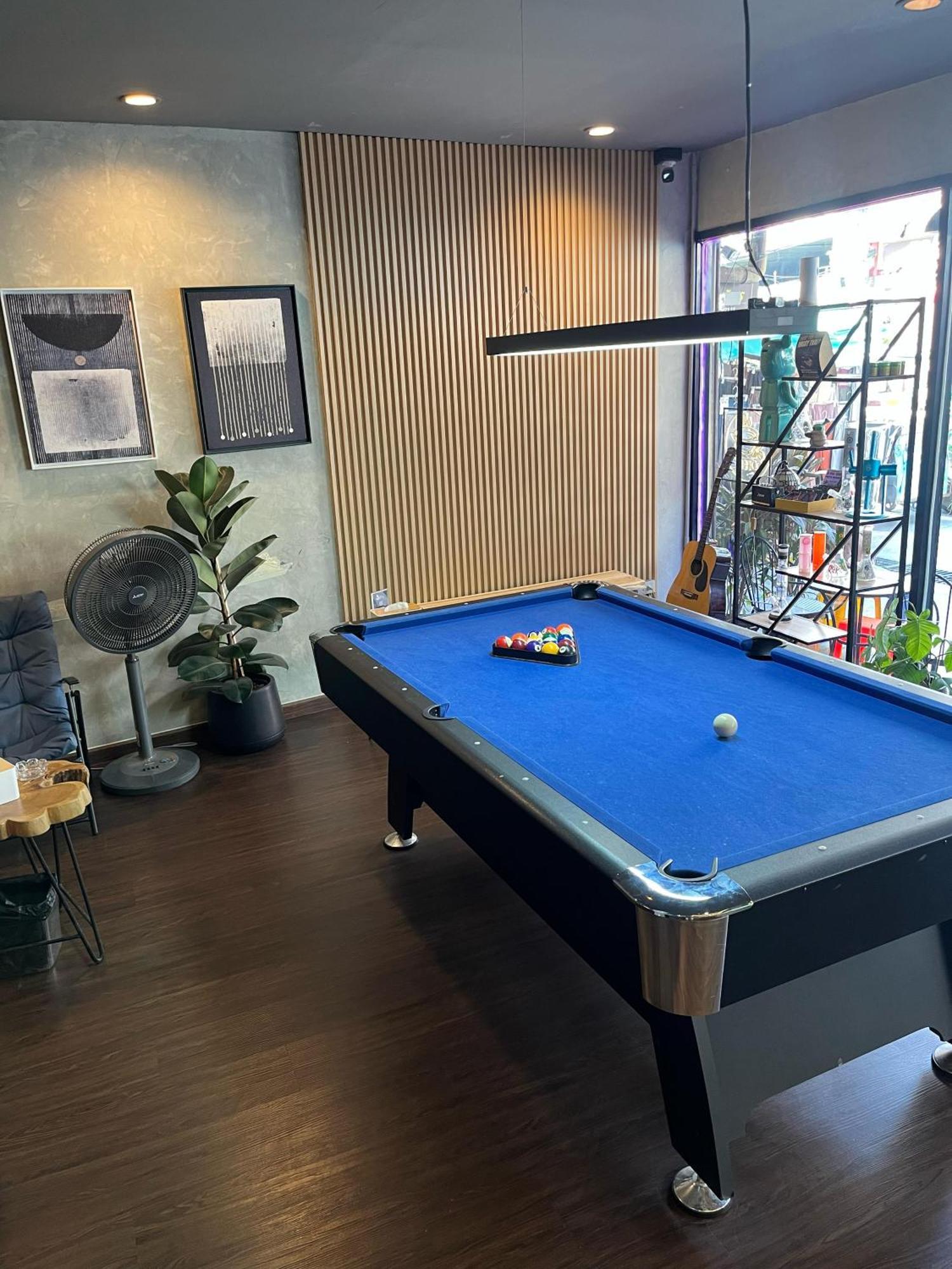 Bud Brew Beyond Dispensary And Hotel Bangkok Zewnętrze zdjęcie